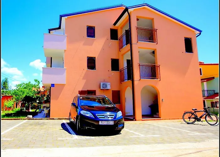 Apartments Nives Nb